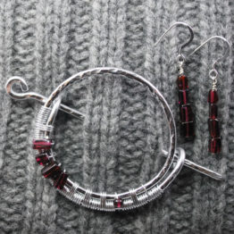 Garnet circle pin and earrings